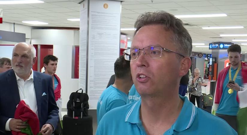 Hankó Balázs köszöntötte a dániai Euroskills 2025-ről hazaérő magyar versenyzőket  videó