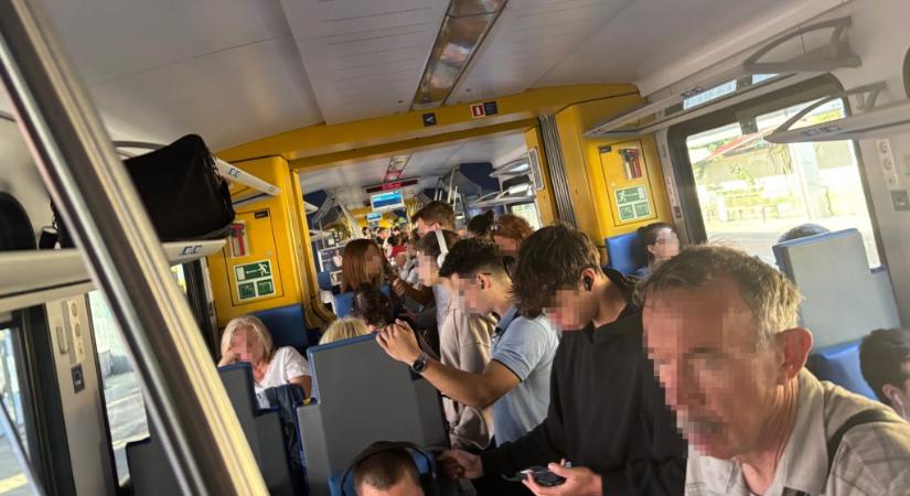 Továbbra is túlzsúfolt az érdi vonal, a MÁV szerint kimaxolják a kapacitásaikat