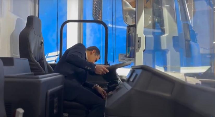 "Kína számára kedvező Magyarország gazdaságpolitikája" - idejöhet egy újabb e-járműgyár