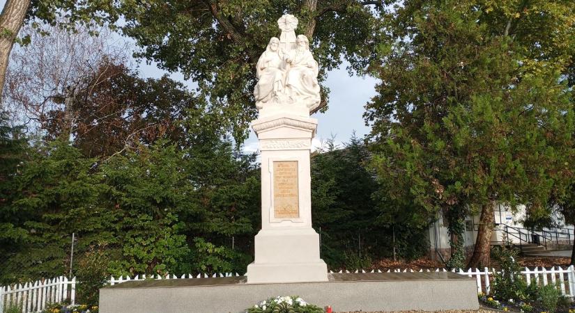 Összefogással mentették meg az értékes örökséget Sárbogárdon! (Videó)