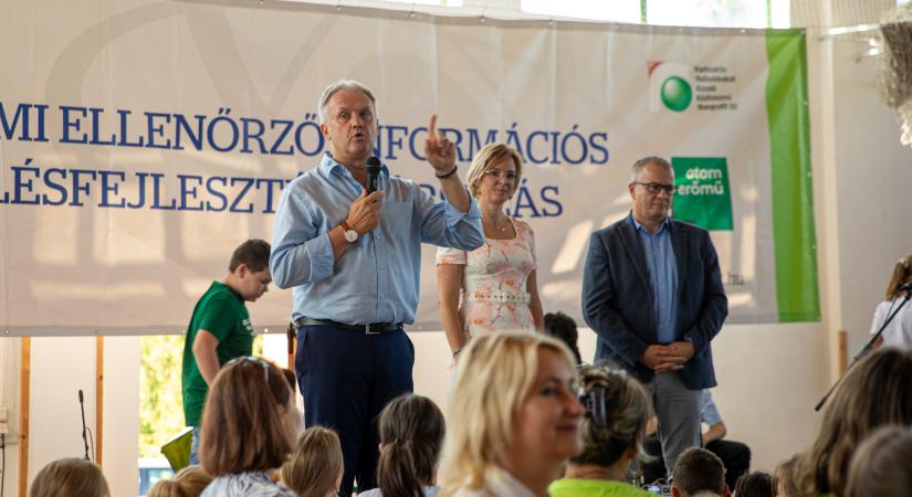 Partnerségben a nukleáris iparral