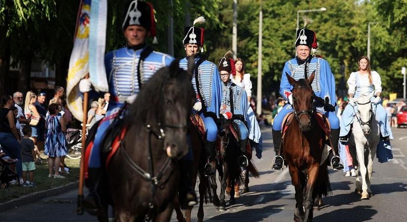 Több évtizedes hagyomány mai lendülettel, ezreket mozgatott meg idén is a Halasi Szüreti Fesztivál