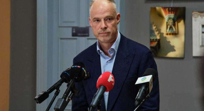 Szalay-Bobrovniczky Kristóf: Magyarország nem választ Kelet és Nyugat között