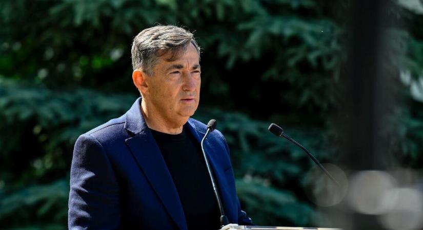 Teljesen üres Mészáros Lőrinc vagyonkezelő alapítványa