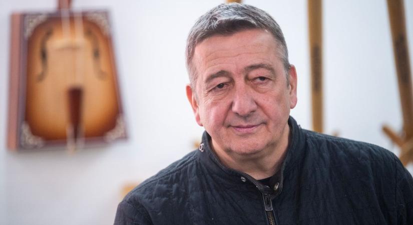 Bayer Zsolt felhívása: itt az ideje megmutatni, hogy a fehér életek is számítanak