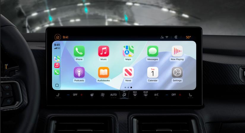 Az iOS 16-tal az Apple CarPlay is alaposan megújul