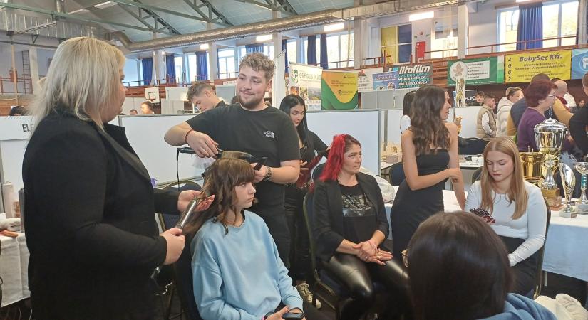 Kiszel Jennifer és Hegyes Berci is eljön a vásárhelyi SkillFestre