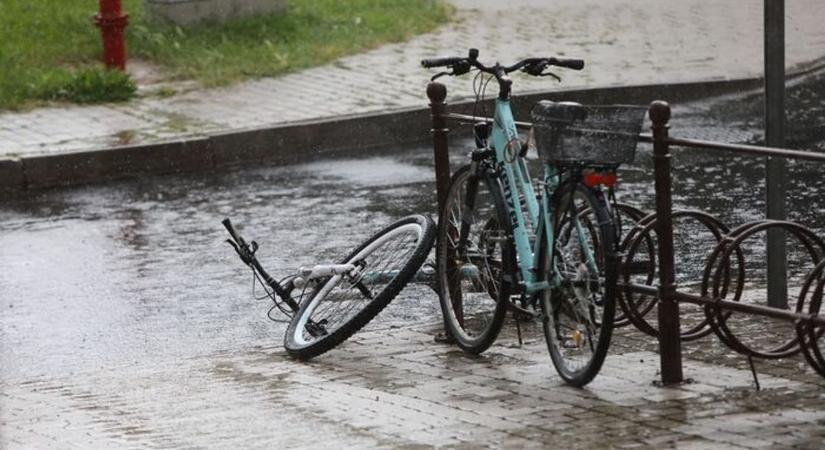 Ismét egy hidegfront zavar be az időjárásba, kiderül, hogy meddig tart ki még a nyár