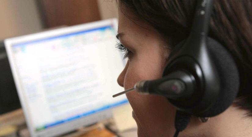 Már hívhatjuk: Call Center segíti az időpontkérést az egri kórházba