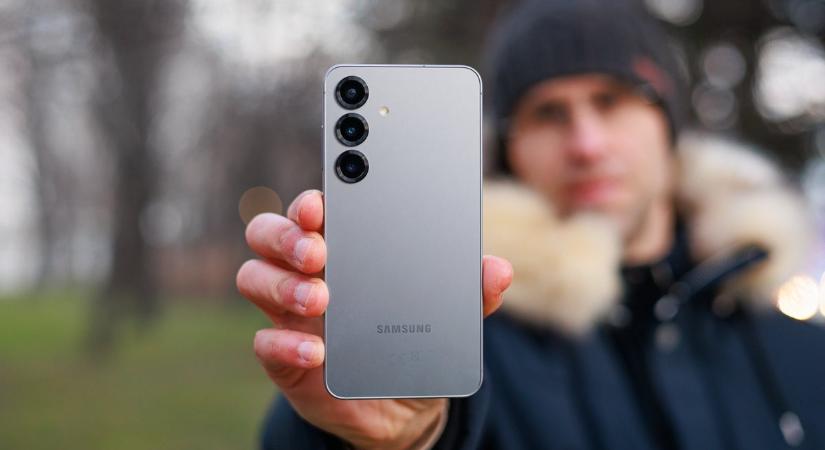 Hivatalos: megindult a Samsung mobilok frissítése az Android 16 alapú stabil One UI 8-ra