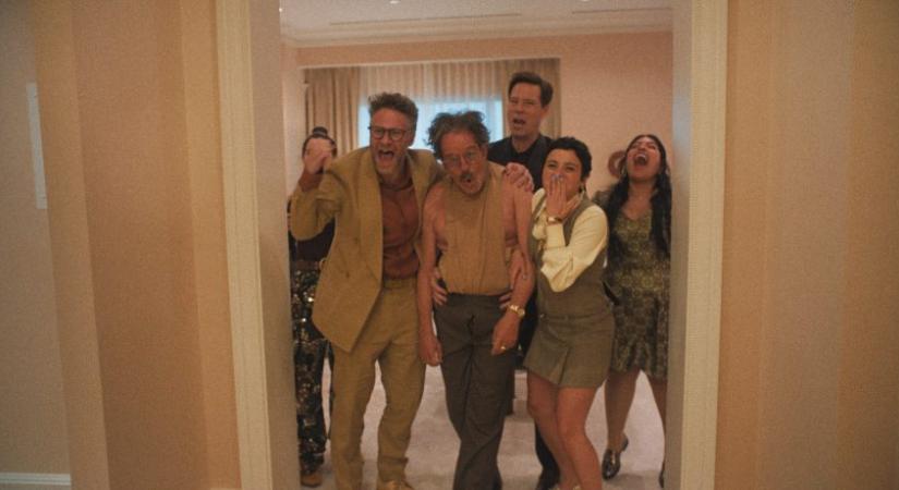A filmiparnak befellegzett, ha ilyen idióták próbálják menteni
