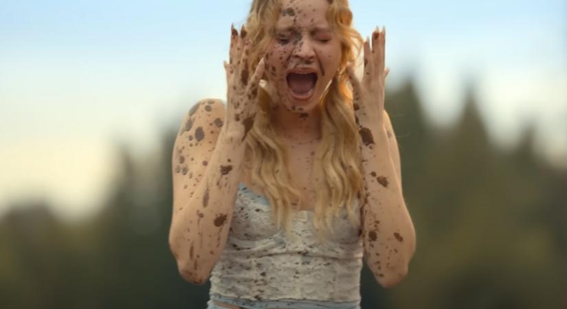 No. 1 a Netflixen: Rákaptak a magyar nézők az új, romantikus vígjátékra, máris az élre repítették!