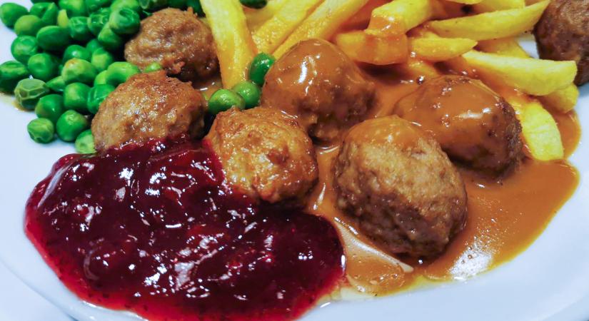 40 éve jelent meg az IKEA húsgolyó, speciális tányért terveztek hozzá