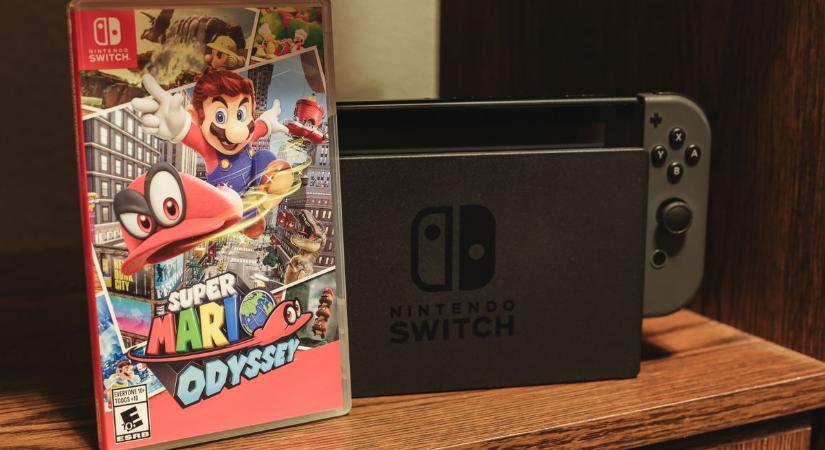 Piros sapkás hősből popkulturális ikon: 40 éve jelent meg a Super Mario Bros. és még mindig világrekordokat dönt