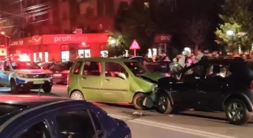 Szörnyű baleset: egy férfi meghalt, hárman megsérültek