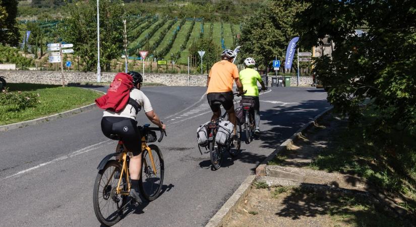 Új bringás Kéktúra született – 172 km-en át tekerhetünk Keszthelytől Bakonybélig!
