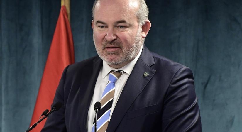Botrányos múltú erős ember lehet a Fidesz végső jelöltje a 01-es körzetben Győrben
