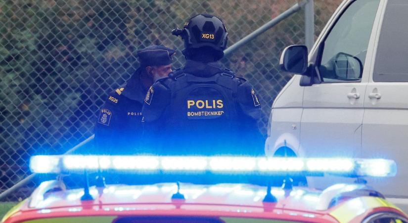 Még mindig a svéd mecset előtti bandaháborúról beszélnek, egy halott