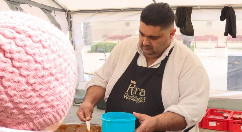 Nagy dobásra készül Ásós Géza, ismét meglepi a vendégeit