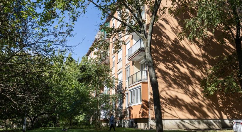 Több mint egymilliárd forintért értékesít ingatlanokat Tatabánya