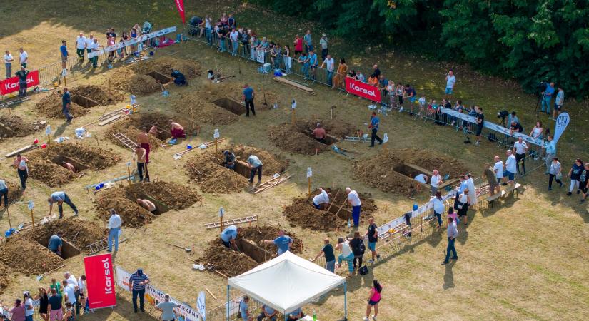 Egy orosz krematórium csapata is elindult a magyar sírásóversenyen, de az utolsó helyen végeztek