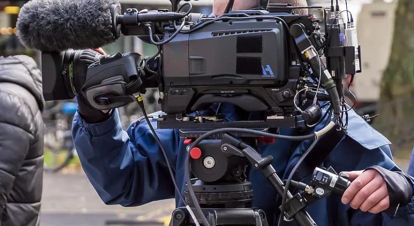 Filmforgatás nehezíti a debreceni közlekedést