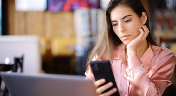 Ha ezt kéri a Facebook, ne engedelmeskedj: minden adatod ellophatják