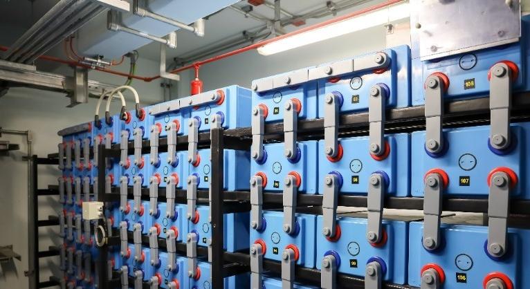 Műszaki bizottság alakult az energiatároló rendszerek szabványosítására