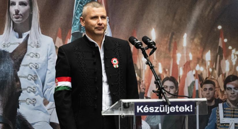 Feljelentették Ruszin-Szendi Romuluszt lőfegyverrel visszaélés gyanúja miatt