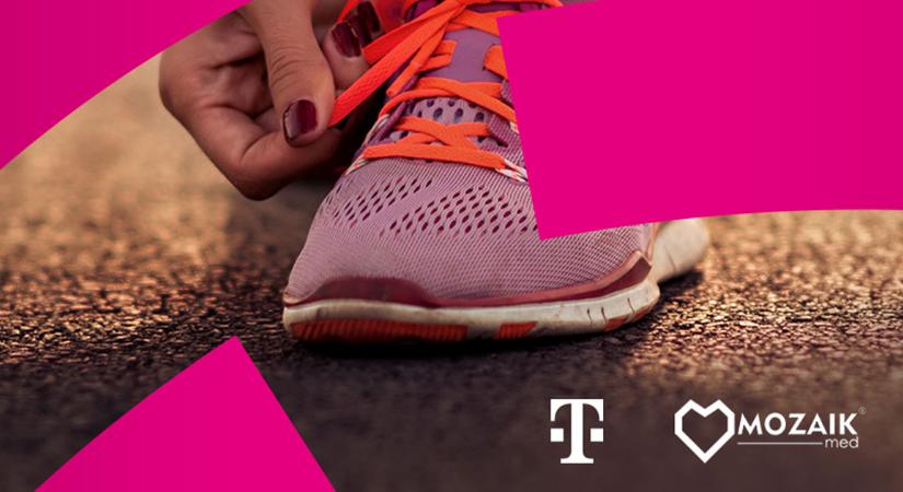 Futás tuning: egészségügyi szűrések, okoseszköz-teszt és Kozák Luca színesíti a debreceni közösségi futást