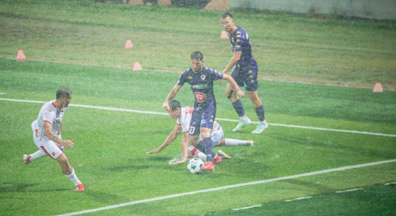 A bajnokesélyes sportigazgatója nagyon kiakadt az MLSZ döntésén