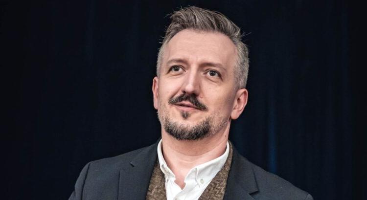 Székely Csaba: „Álmomban kértem Magyar Pétert, hogy a kultúrában újra a tehetség, és ne a seggnyalás számítson”