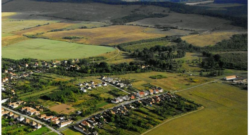Harmincegy gól és egy piros lap a vármegyei labdarúgás legalsóbb osztályában