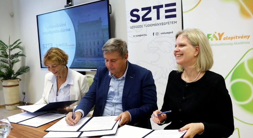Döbbenetes, mekkora pénz mozog a Szegedi Tudományegyetemen – a kancellár elárulta, mekkora az éves árbevétel