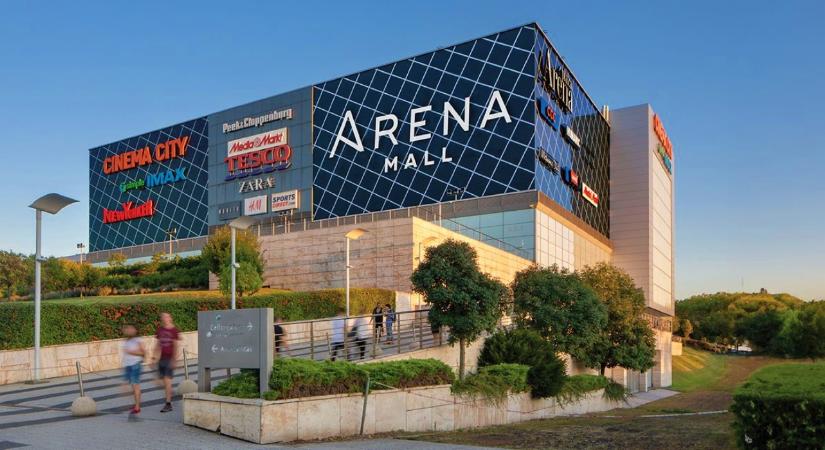 A legnagyobb hazai üzleteit nyitotta meg a Zara és a Stradivarius az Arena Mallban