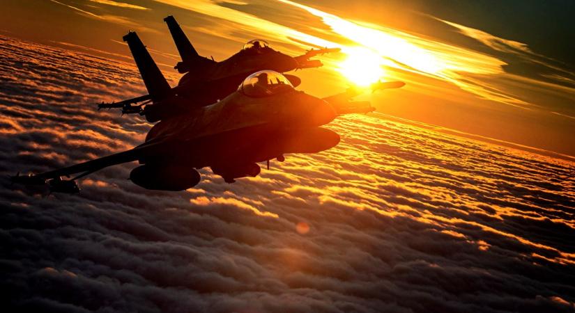 Lengyel rakéta csapódott egy házba, a hatóságok hallgatnak az F-16-os vadászgép súlyos hibájáról