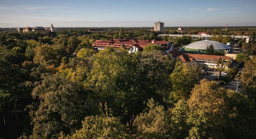 Dermesztő, mi jelent meg Hajdú-Bihar felett! Ha nem készül róla fotó, el sem hisszük!