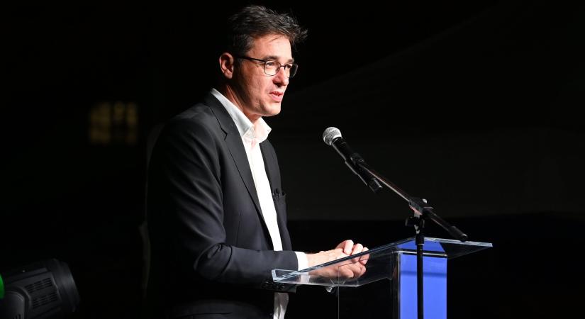 BKV-botrány az online térben: Karácsony és Szentkirályi egymásnak estek
