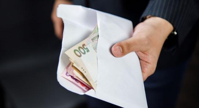 Az ukránok átlagbére jövőre meghaladja a 30 ezer hrivnyát