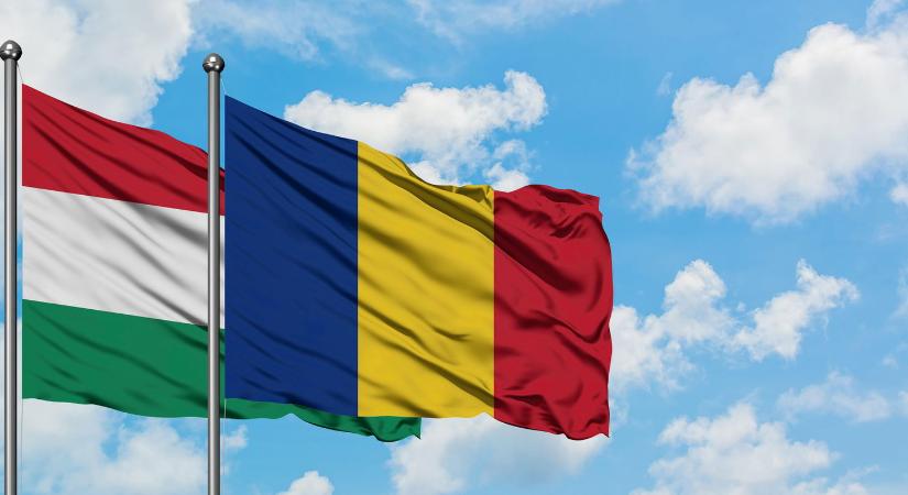Felháborító, amit a románok a magyar zászlóval tettek, szokatlan képek jöttek