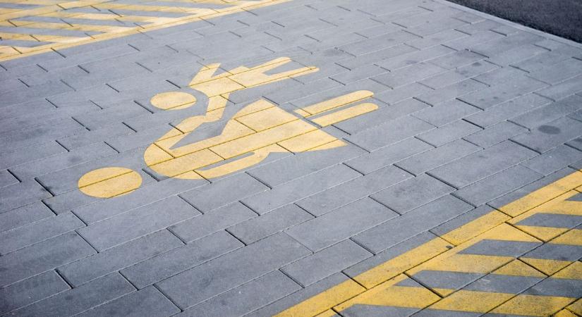 Hol a határ a jó modor és a jog között a parkolásnál?