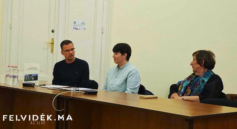 Hogyan lehet megszólítani a temetőket?