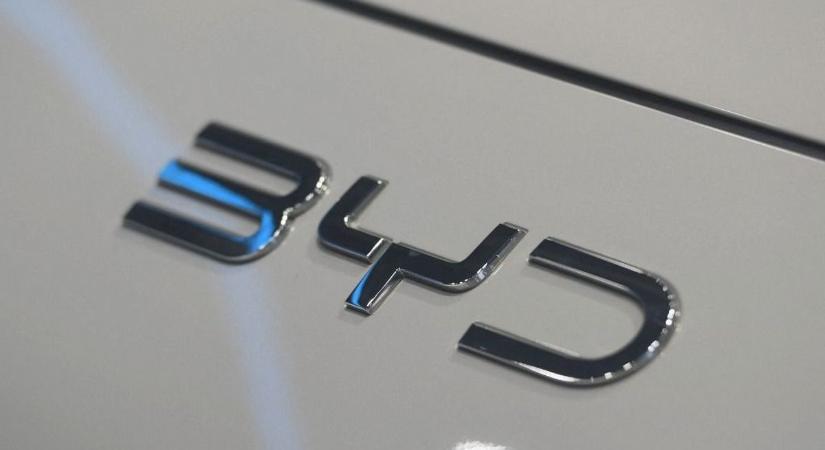 BYD: megállíthatatlan a szegedi gyárban készült modell — első lett a legbiztonságosabbak között