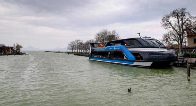 Óriási építkezés indul a Balatonnál: a mederhez is hozzá kell nyúlni, ikonikus épületek újulnak meg
