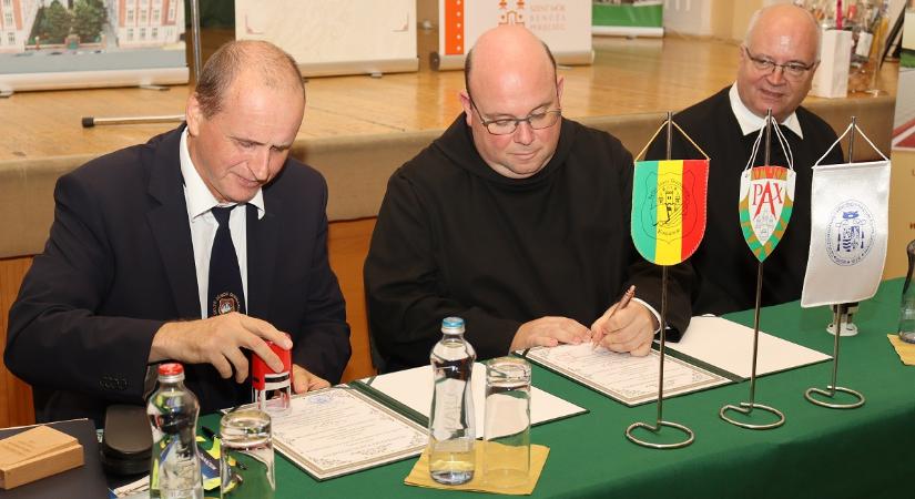 A Bencés-emlékév méltó lezárása