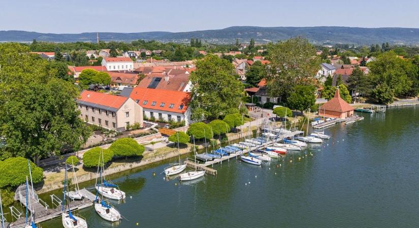 Tata legújabb boutique hotelje is ott lesz a rangos gasztro díjátadón