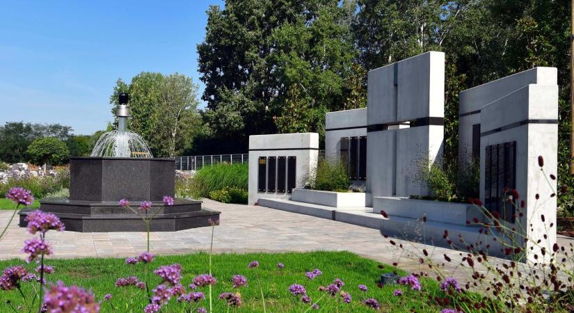 In memoriam: szóróparcella és búcsúztató emlékhely Vecsésen