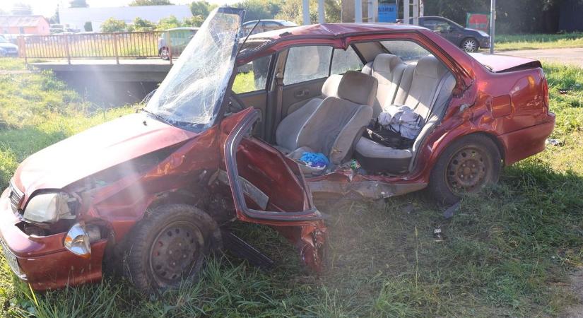 Elhunyt egy idős férfi a súlyos balesetben Jászberénynél