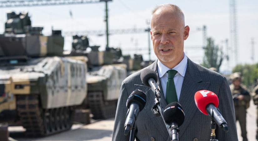 A honvédelmi miniszter nem hagyta szó nélkül a vádakat: brutálisan helyretette Magyar Pétert