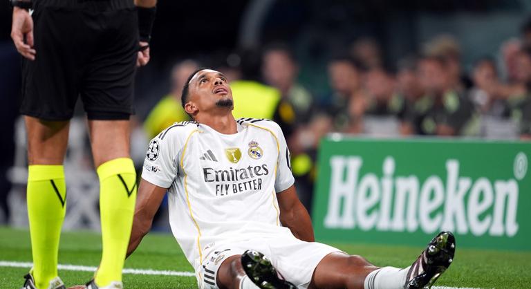 Itt a diagnózis, hosszú hetekre elvesztette sztárjátékosát a Real Madrid